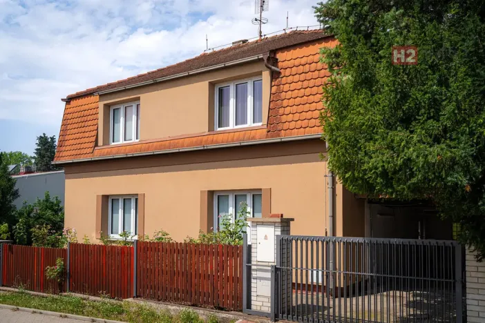 Pronájem rodinného domu, Praha - Písnice, Ke březině, 118 m2