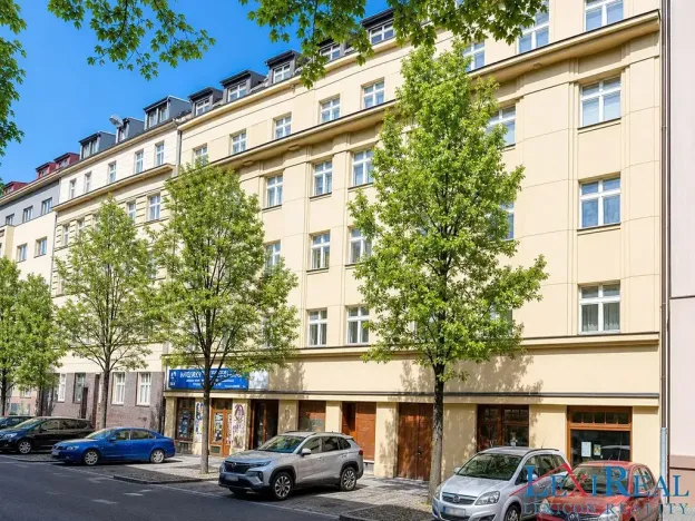 Prodej bytu 3+kk, Praha - Bubeneč, Eliášova, 118 m2