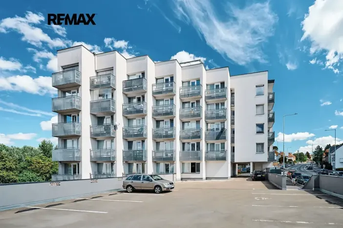 Prodej bytu 2+kk, Praha - Hostivař, Hornoměcholupská, 45 m2