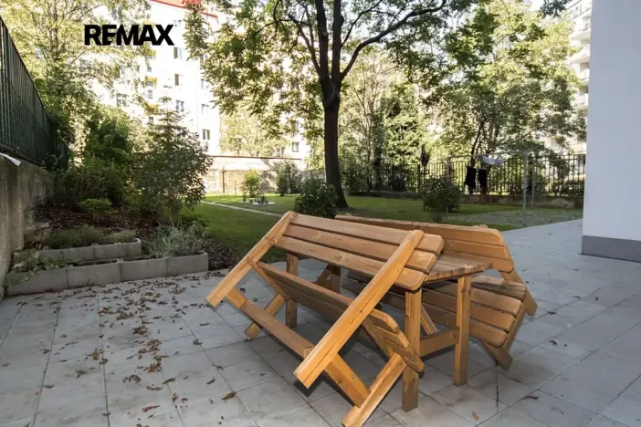 Pronájem bytu 2+kk, Praha - Nusle, Kloboučnická, 47 m2