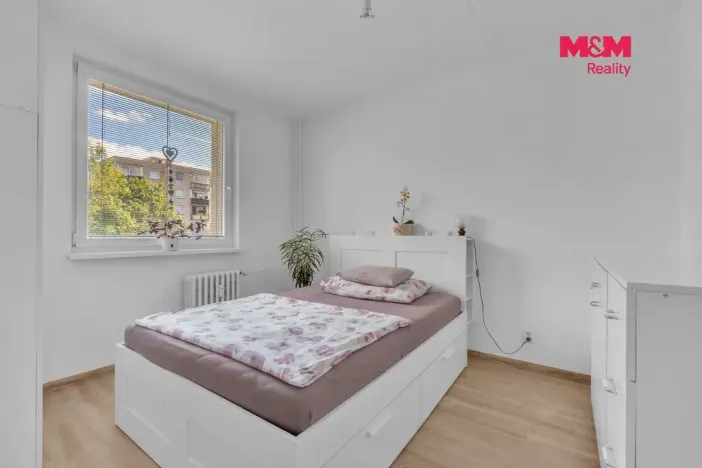 Prodej bytu 3+1, Chrudim - Chrudim IV, Hradištní, 69 m2