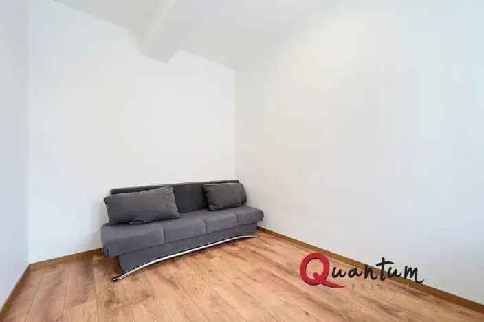 Prodej bytu 1+kk, Praha - Suchdol, Suchdolské náměstí, 19 m2