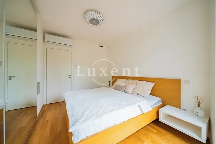 Prodej bytu 3+kk, Praha - Hlubočepy, Výhledová, 74 m2