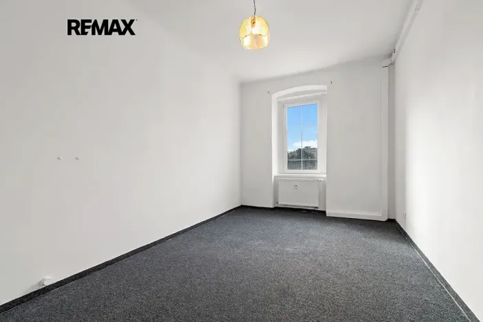 Pronájem bytu 1+1, Plzeň, Skvrňanská, 50 m2