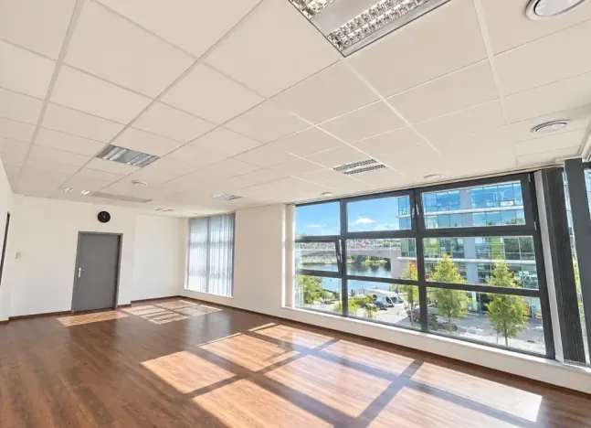 Pronájem kanceláře, Praha - Smíchov, 52 m2
