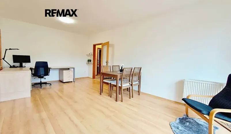 Pronájem bytu 2+kk, Praha - Vysočany, U Kloubových domů, 69 m2