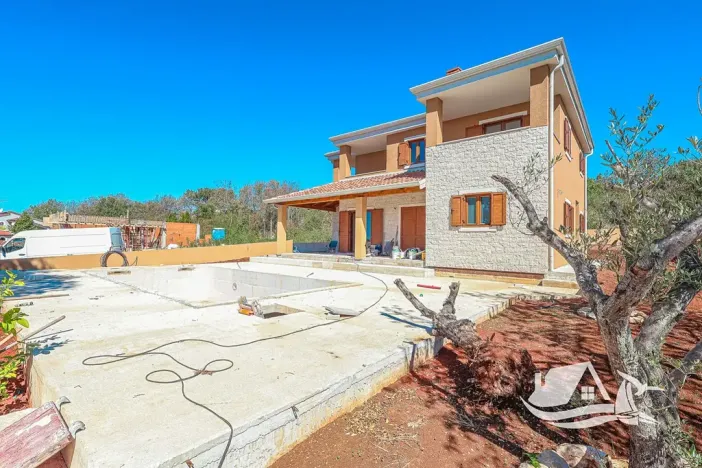Prodej vily, Kovači, Kaštelir-Labinci, Chorvatsko, 168 m2