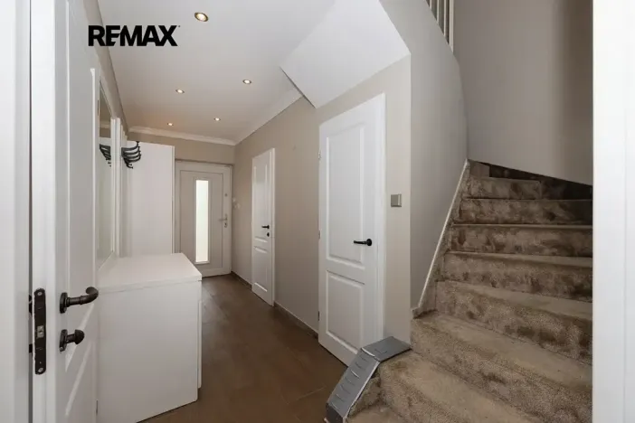 Pronájem rodinného domu, Bašť, Mratínská, 151 m2