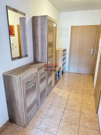 Pronájem bytu 2+kk, Tábor, 9. května, 58 m2