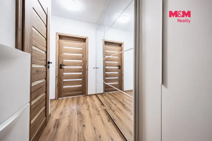 Prodej bytu 2+kk, Příbram - Příbram V-Zdaboř, Družstevní, 44 m2