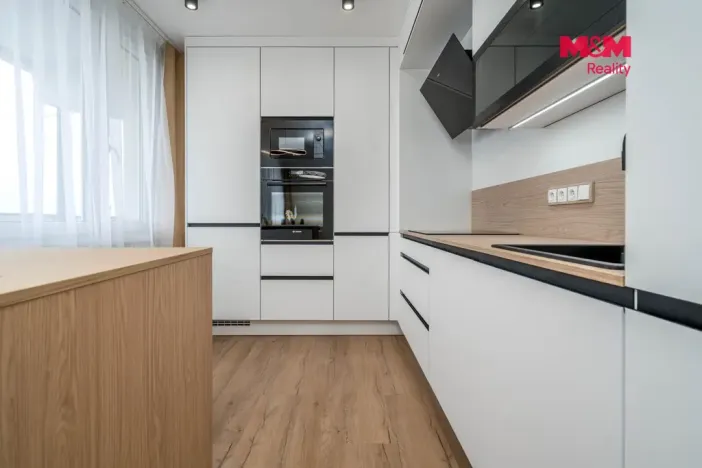 Prodej bytu 3+kk, Hradec Králové - Pražské Předměstí, Hrubínova, 75 m2
