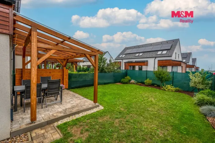 Prodej bytu 3+kk, Smiřice - Rodov, 81 m2