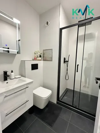 Pronájem bytu 1+1, Karlovy Vary, Úvalská, 36 m2