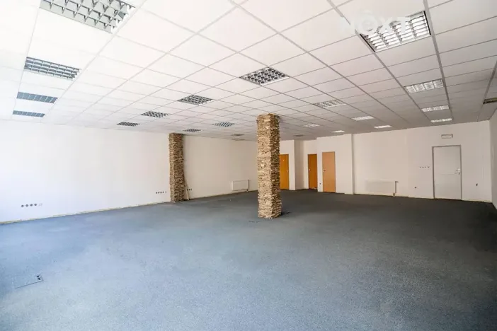 Prodej obchodního prostoru, Vrchlabí, Krkonošská, 905 m2