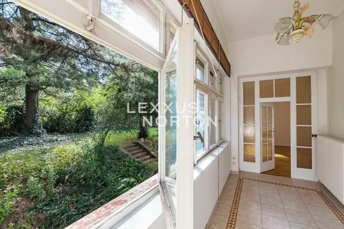 Prodej bytu 6+kk a větší, Praha - Střešovice, Cukrovarnická, 228 m2