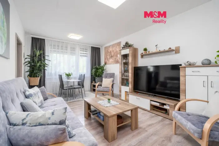 Prodej bytu 2+1, Ústí nad Labem - Neštěmice, Na Výšině, 62 m2