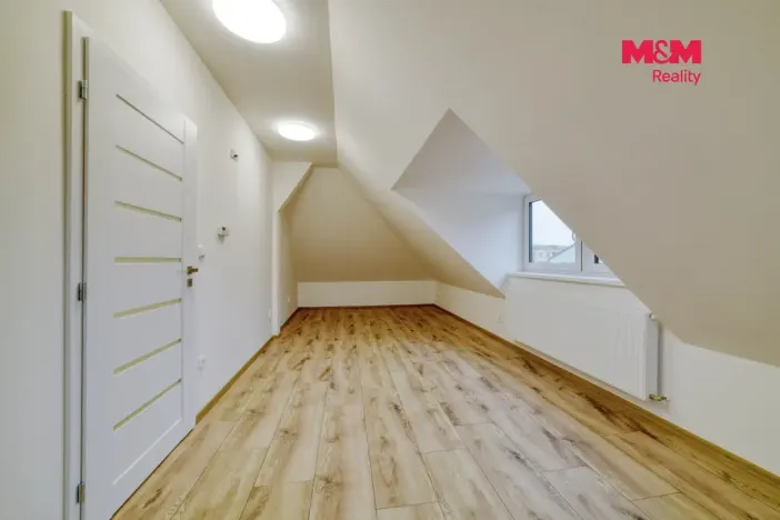 Prodej rodinného domu, Luby, Revoluční, 218 m2