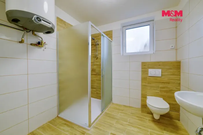Prodej činžovního domu, Luby, Revoluční, 218 m2