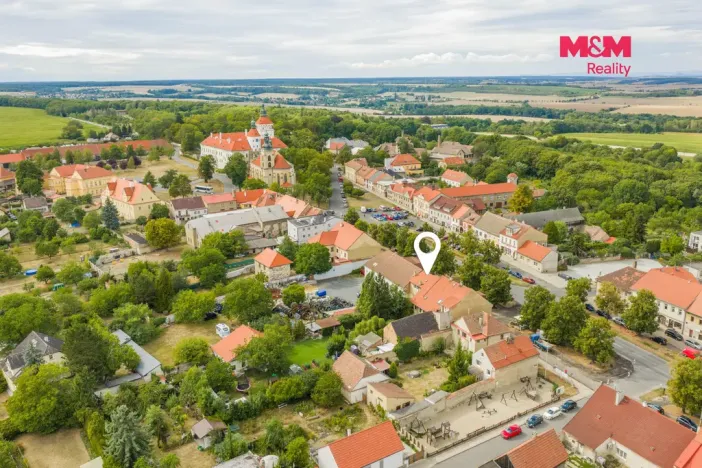 Prodej rodinného domu, Smečno, nám. T. G. Masaryka, 120 m2