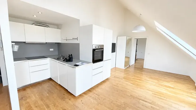 Pronájem bytu 3+kk, Praha - Žižkov, Bořivojova, 83 m2