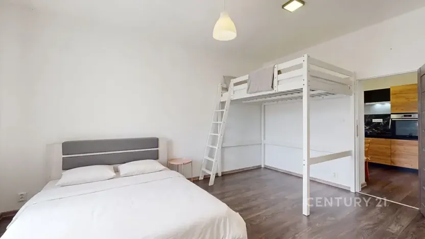 Pronájem bytu 2+kk, Ostrava, Bratrská, 52 m2