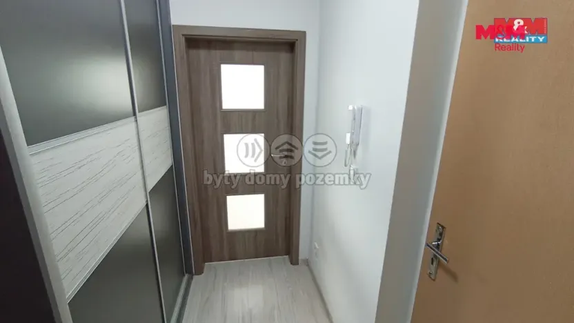 Pronájem bytu 1+kk, Most, Radniční, 34 m2