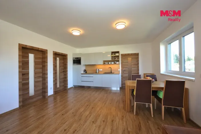 Prodej obchodního prostoru, Zbraslavice, 1381 m2