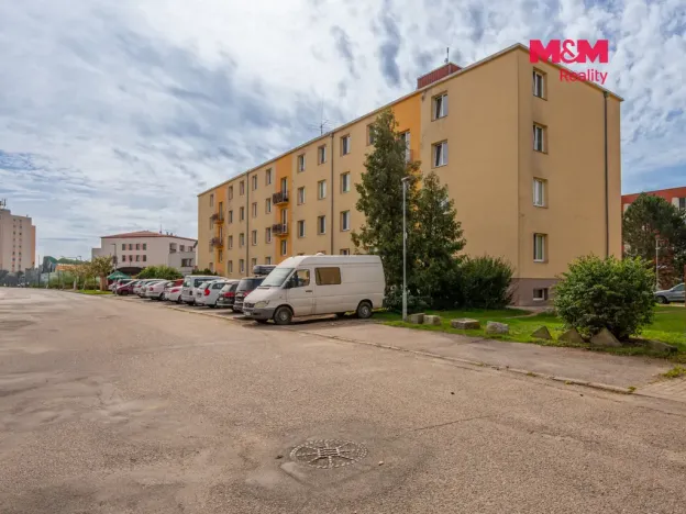 Prodej bytu 2+1, Týnec nad Sázavou, Družstevní, 49 m2