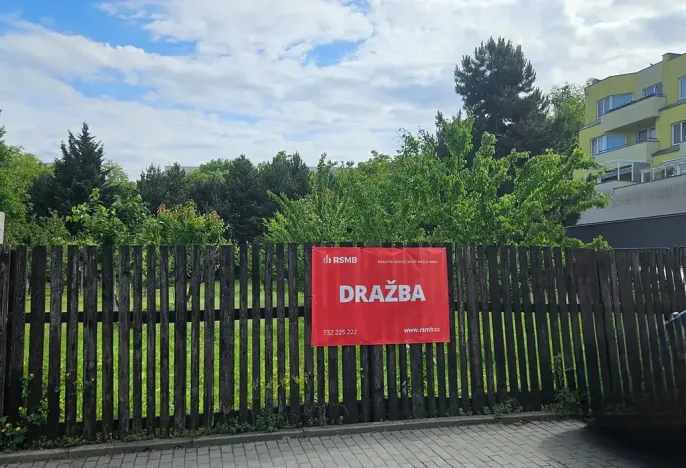 Dražba pozemku, Brno, Slatinská, 721 m2