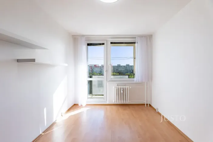 Pronájem bytu 3+kk, Praha - Petrovice, Rezlerova, 63 m2