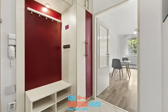Prodej bytu 2+1, Praha - Karlín, Molákova, 63 m2