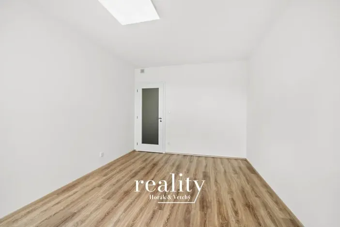 Pronájem bytu 2+kk, Třebíč, Družstevní, 57 m2