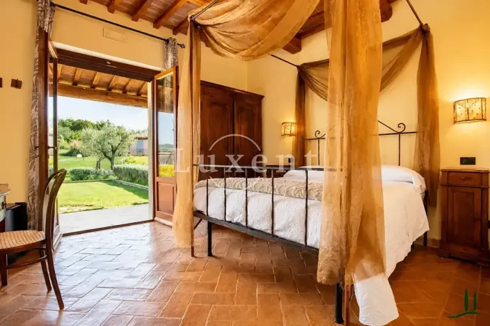 Prodej ubytování, Manciano, Itálie, 550 m2