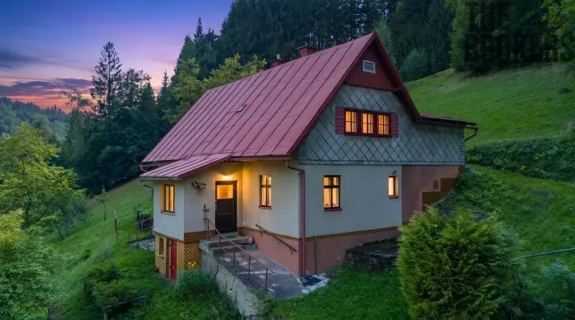 Prodej rodinného domu, Jablonec nad Jizerou - Bratrouchov, 207 m2