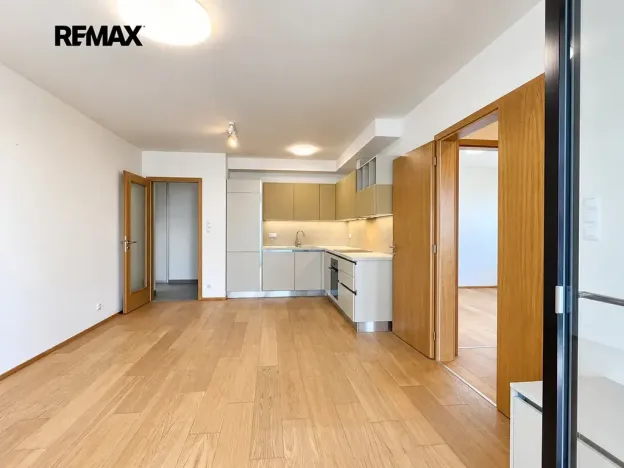 Pronájem bytu 3+kk, Praha - Dolní Chabry, U Traktorky, 77 m2