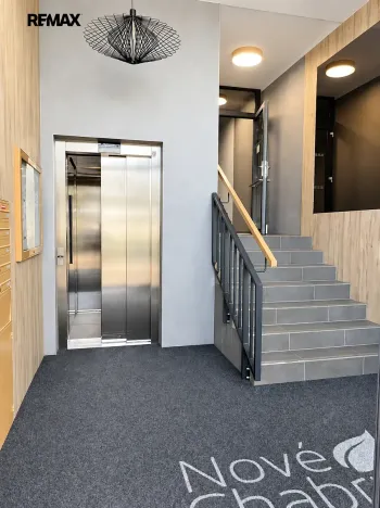 Pronájem bytu 3+kk, Praha - Dolní Chabry, U Traktorky, 77 m2