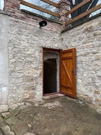 Pronájem skladu, Praha - Libeň, Zvonařovská, 25 m2