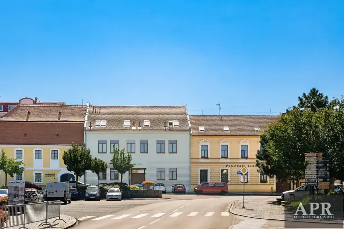 Pronájem bytu 2+1, Strážnice, náměstí Svobody, 58 m2