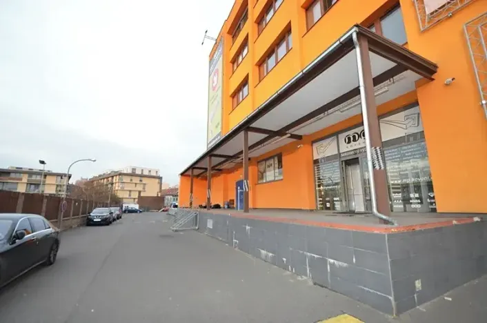 Pronájem skladu, Praha - Žižkov, Malešická, 70 m2
