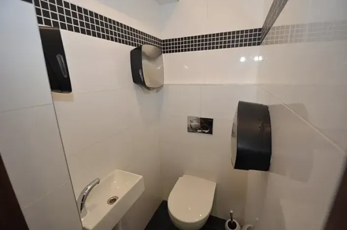 Pronájem skladu, Praha - Žižkov, Malešická, 70 m2