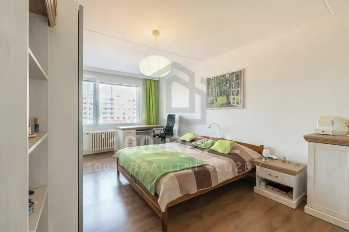 Pronájem bytu 2+1, Hradec Králové, Urxova, 64 m2