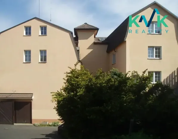 Prodej komerčního pozemku, Karlovy Vary, Studentská, 427 m2