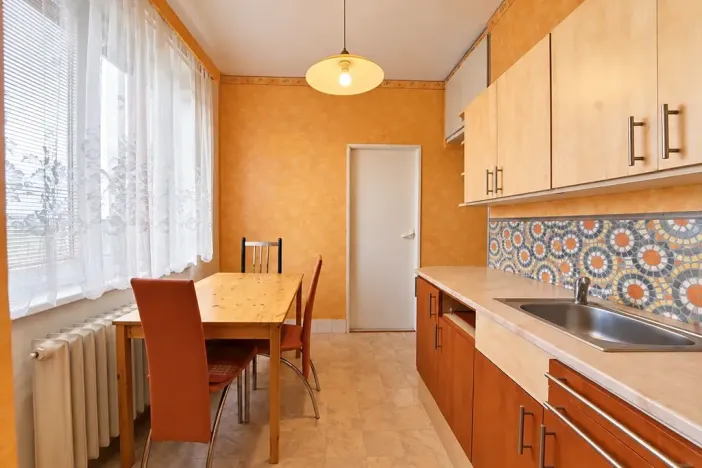 Prodej bytu 2+1, Ostrava, Maďarská, 58 m2