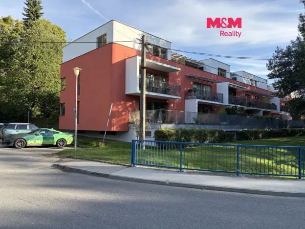 Pronájem bytu 1+kk, Zlín, Pasecká, 46 m2