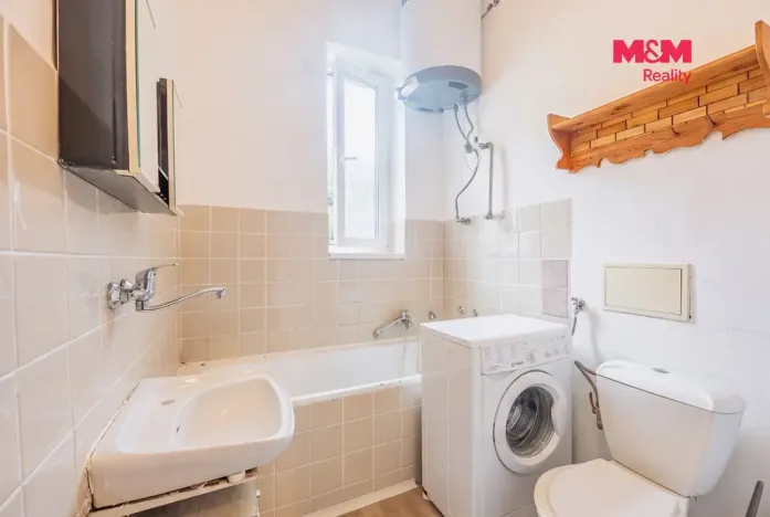 Prodej bytu 2+1, Úpice, Puškinova, 336 m2