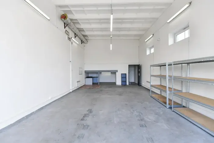 Prodej skladu, Praha - Horní Počernice, Komárovská, 210 m2