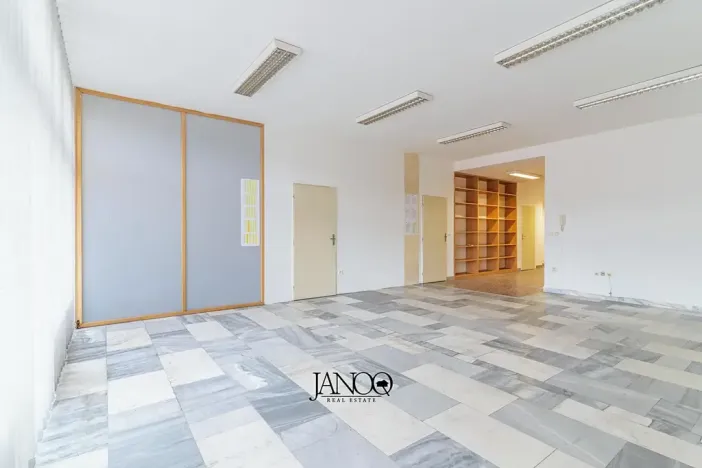 Pronájem kanceláře, Bílovice nad Svitavou, 87 m2