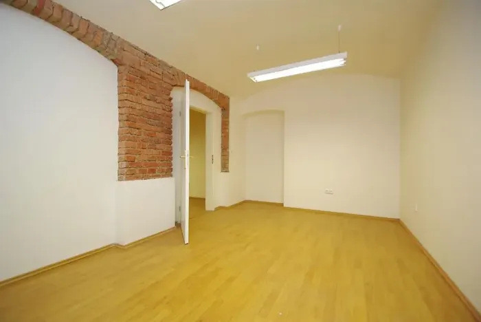 Pronájem obchodního prostoru, Praha - Vinohrady, Mánesova, 135 m2