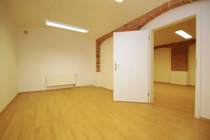 Pronájem obchodního prostoru, Praha - Vinohrady, Mánesova, 135 m2