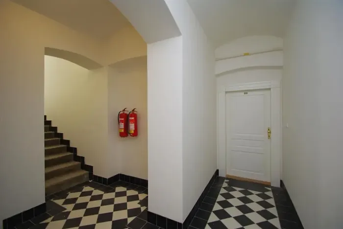 Pronájem obchodního prostoru, Praha - Vinohrady, Mánesova, 135 m2
